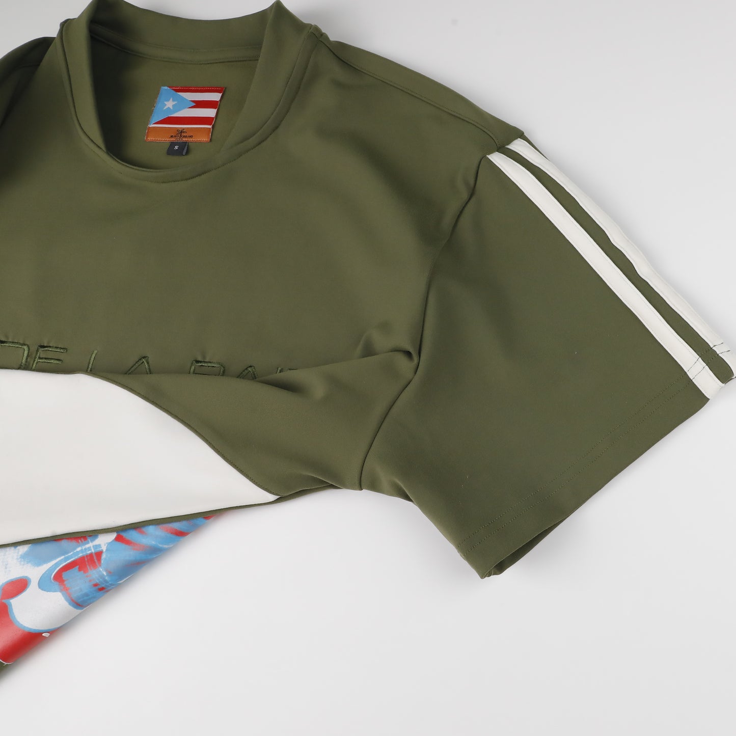 DESDE LΛ RΛIZ (PRE-ORDER)