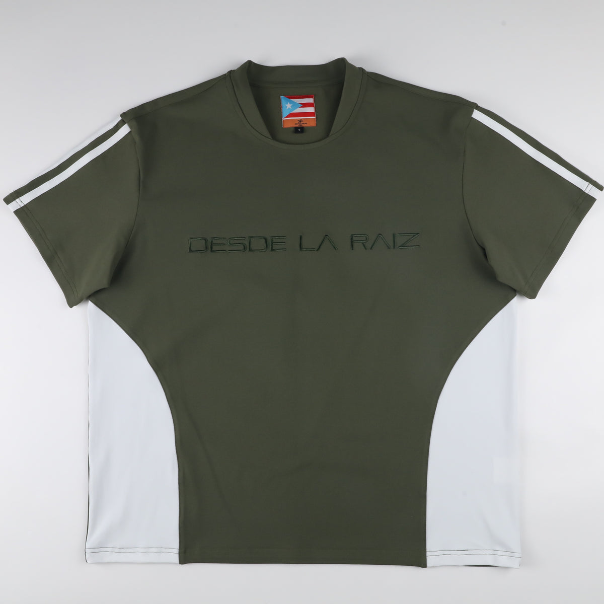 DESDE LΛ RΛIZ (PRE-ORDER)